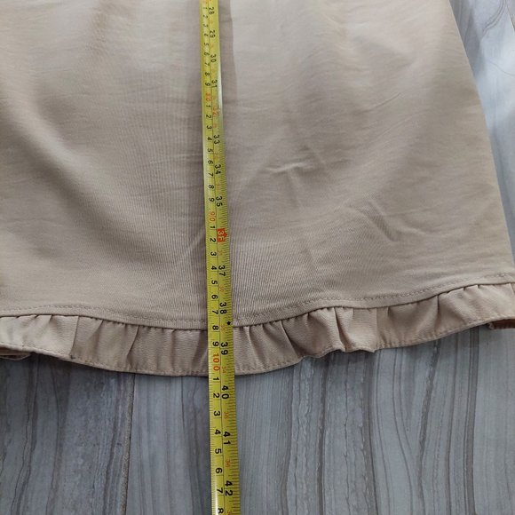 Vintage 1990s Lori M Beige Stretchy Ruffle Dress, Size 8 - Picture 5 of 7
